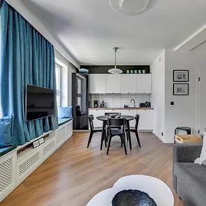 4 Lions Grobla Apartament